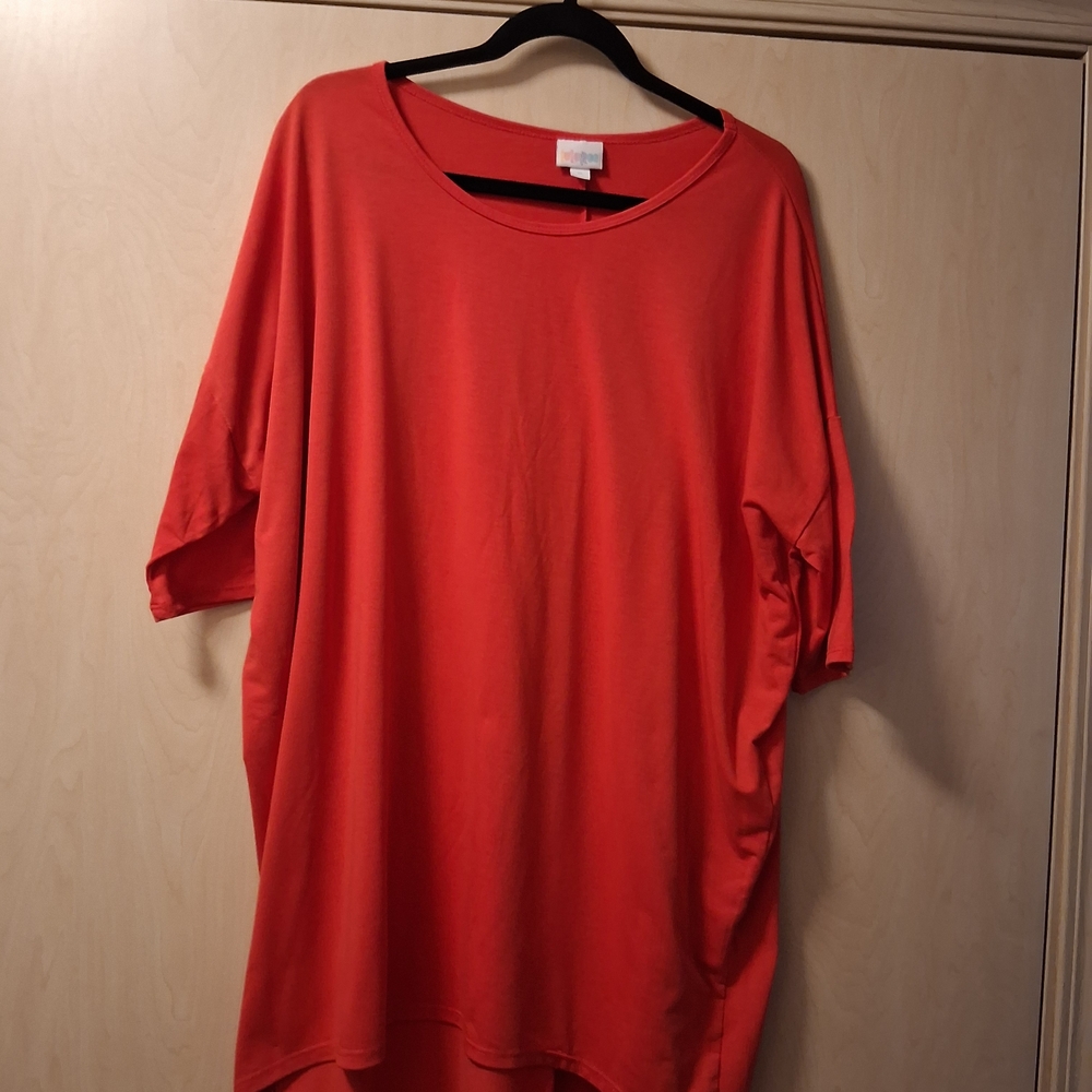 LuLaRoe Bold Red Top